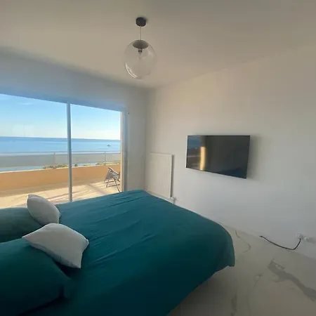Superbe Avec Vue Mer Exceptionnelle - Refait A Neuf ! * Ajaccio (Corsica)